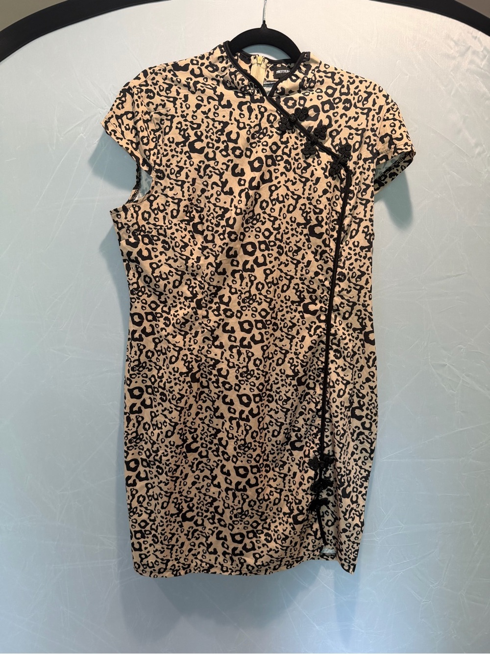 PrettyLittleThing Leopard Print Oriental Style Mini Dress